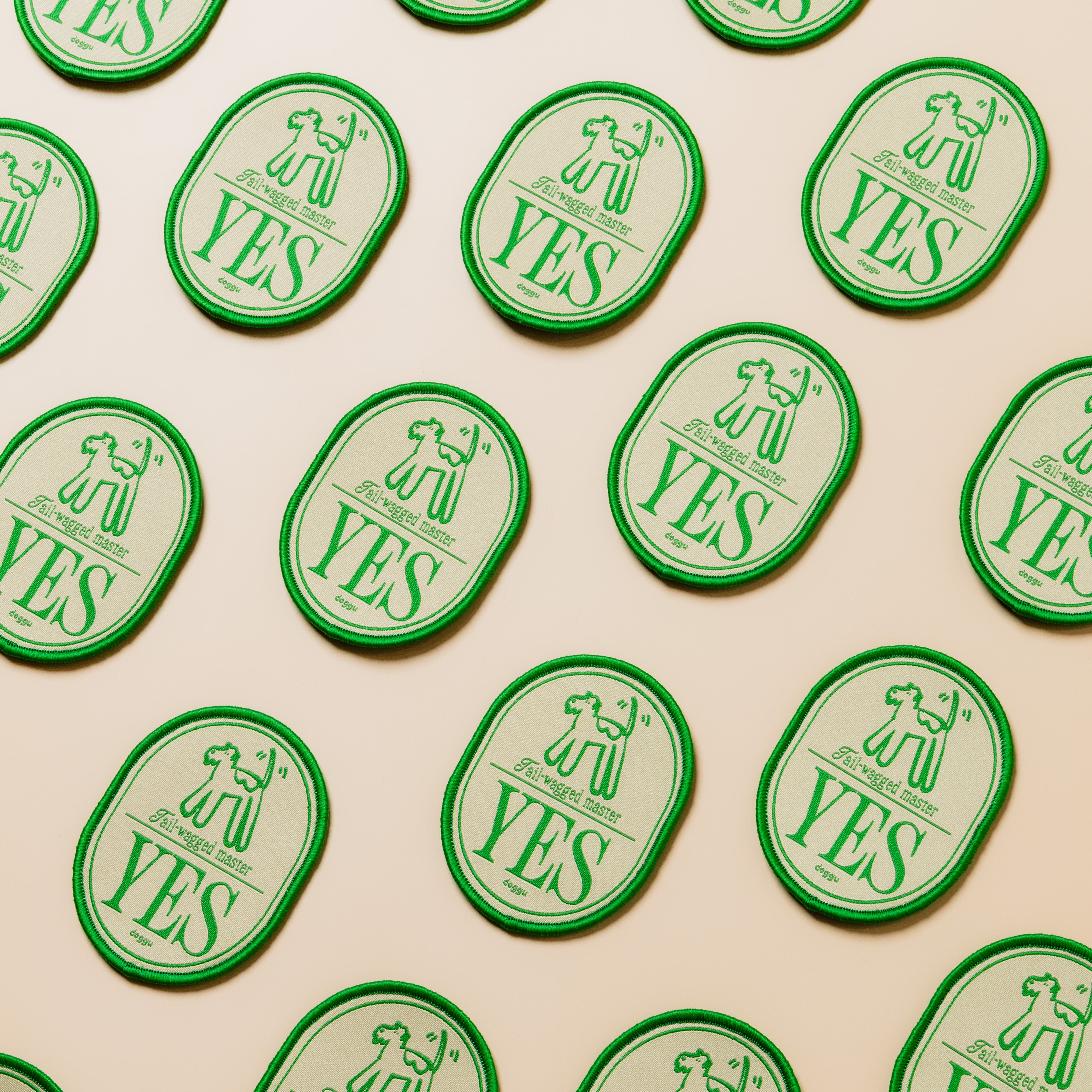 Doggu Wappen : YES green