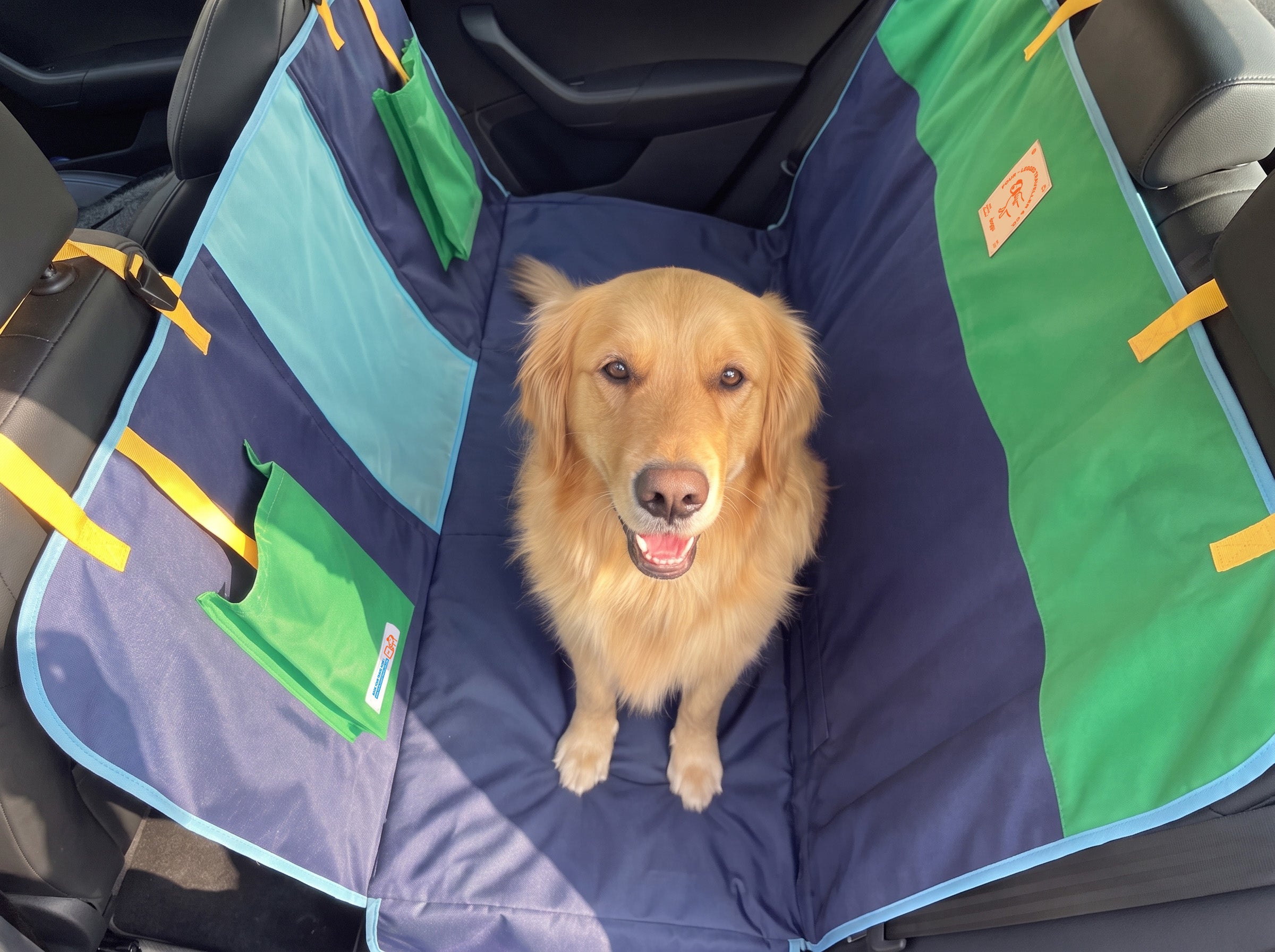 Car Seat Cover : Dirty Paws Welcome