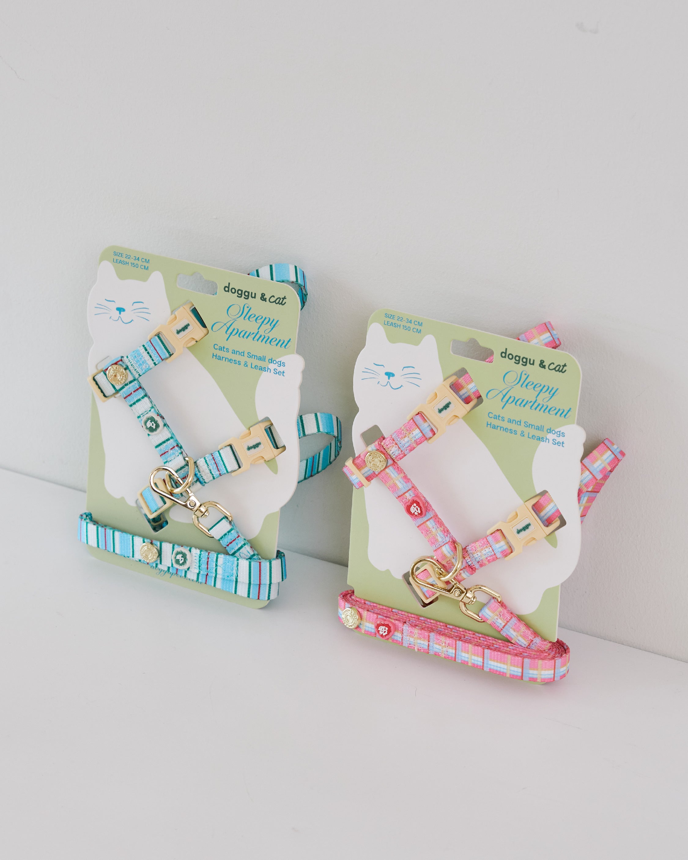 Cat Harness Sleepy Apartment